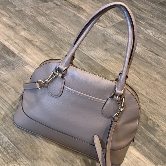 Coach Handbag - Picture 4 of 15